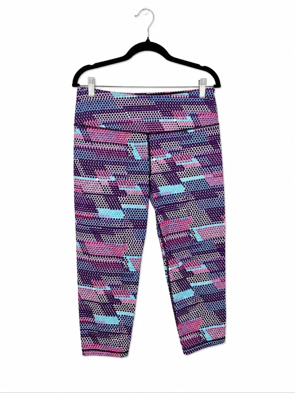 Victoria Sport Knockout Capri Yoga Leggings XS Purple Pink Blue Athletic Compres